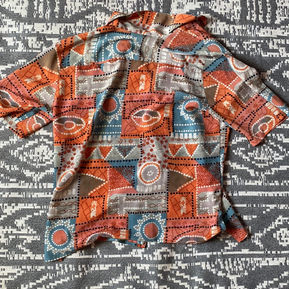 Multicolor button up - Picture 3 of 3